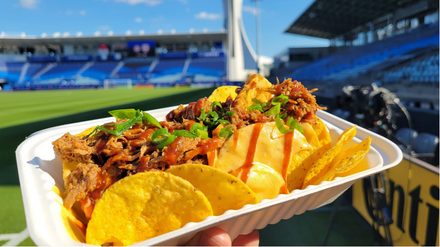 Nachos mélange de viandes fumées