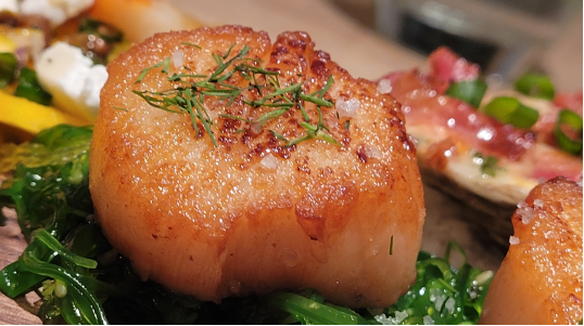 Traiteur barbecue à cuisson « low and slow » dans la région de Lanaudière, grande région de Montréal, Laval - Rive-Nord, Rive-Sud, Cérémonie, Évènement corporatif